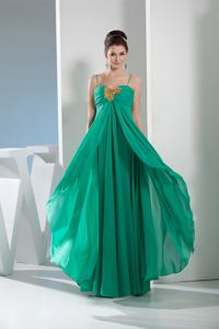 Spaghetti Straps Green Layered Dama Dress with Beaded Appliques