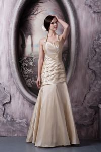 Champagne A-line Halter Ruched Floor-length Party Dama Dresses