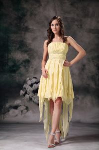 Perfect Yellow High Low Beaded 15 Dresses for Damas Strapless Style
