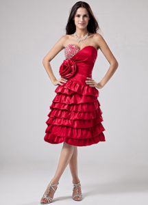 Tiered Beaded Red Short Quinceanera Damas Dresses with Flower